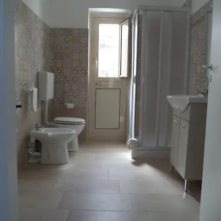 Bed & Breakfast Locami Holiday &Houserooms Street Mendola 78 Palermo
